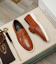 Picture of Tods Shoes Men _SKUfw155206274fw